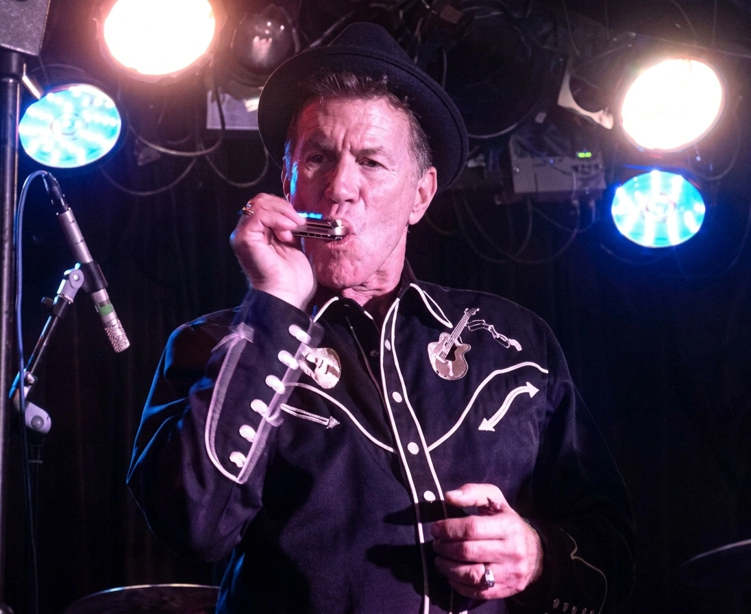 harmonica